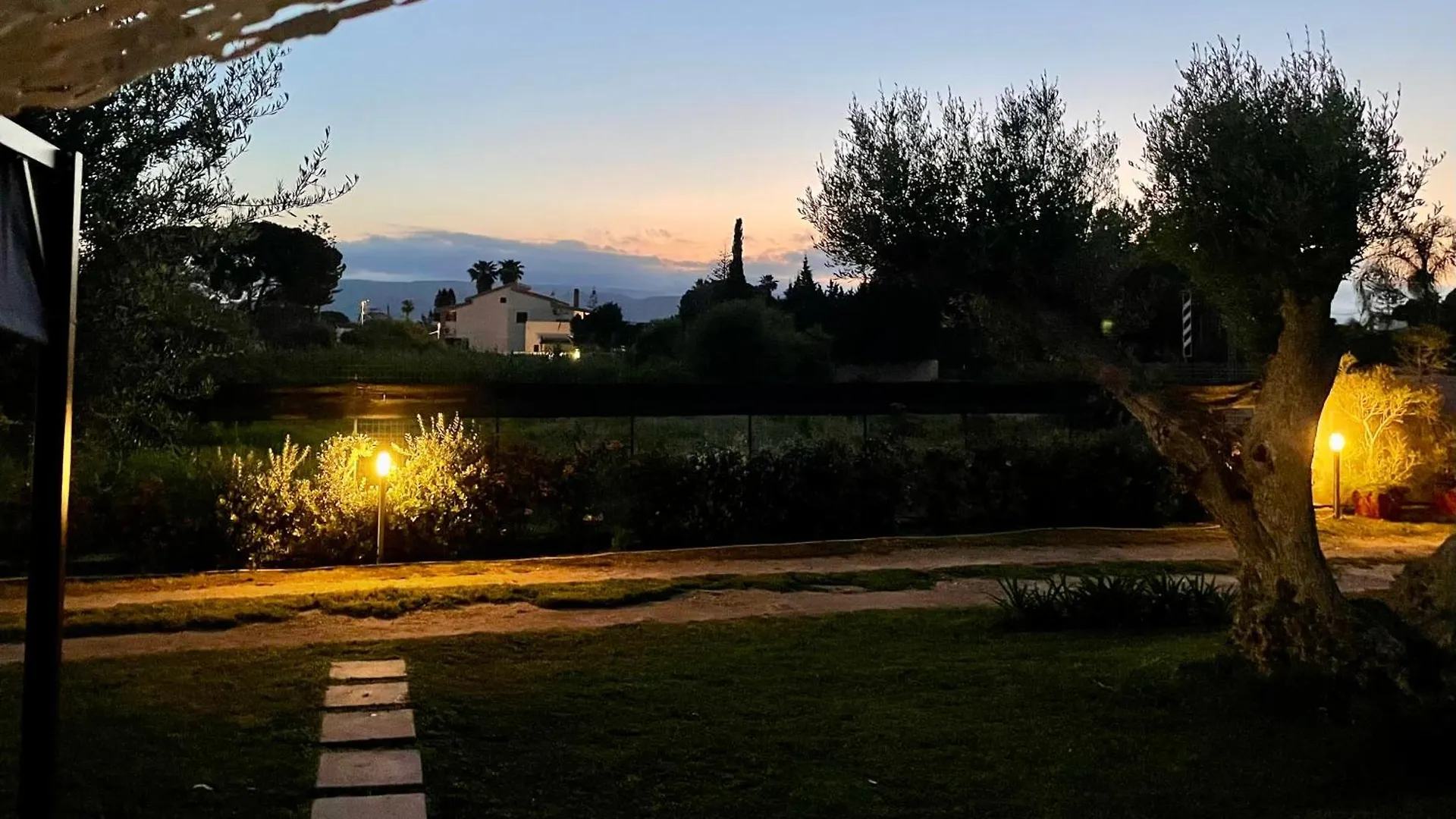 Chalet Anastasia Beach Cottage Girasole Fontane Bianche